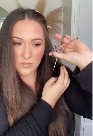 How to Cut Hair So Wispy Pueces Show When Gair Is Up