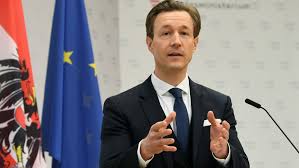 Blümel — ableitung von blume mit l suffix … wörterbuch der deutschen familiennamen. Justiz Steht Im Fokus Leaks Wie Bei Blumel Fast Einzigartig In Europa Krone At