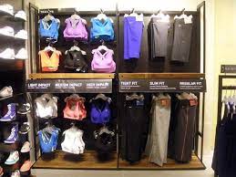 Visual Merchandising Clothing Store Design Visual Merchandising Displays Visual Merchandising