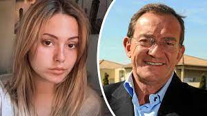 Maybe you would like to learn more about one of these? Jean Pierre Pernaut Il Ne Reconnait Pas Sa Fille Sur Ses Photos Et Ne Se Gene Pas Pour Lui Dire Elle Lui Fait La Gueule