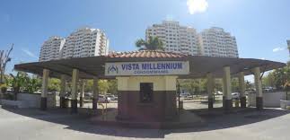 It comprises two blocks, one is 16 storeys tall while the other 20 storeys tall. Vista Millennium Condominium Puchong Realman