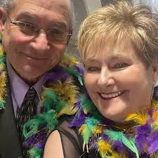 Jerry Plemmons is my first cousin I went to school at Marshall and Walnut  until 1966.Fred Plemmons that lived