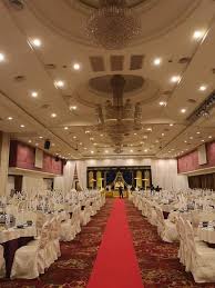 Reception setup for shafinah at ideal convention centre selayang dais by @melur.putih photo by @azrizal.azizan. Annual Dinner Idcc Ideal Convention Centre Selayang Facebook