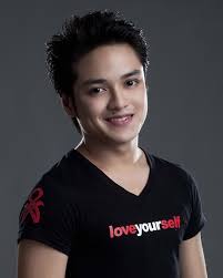 Fitness Fashion: Gerald Anderson and Kiefer Ravena at Sinulog 2015 grand  parade.