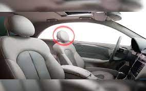Kalau tinggi melebih lebih tu, besar kemungkinan air dah masuk dalam enjin lah tu. Jangan Panik Ini Langkah Selamatkan Diri Jika Kereta Terhumban Ke Dalam Air Free Malaysia Today Fmt