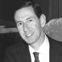 Linda Hecht's Instagram, Twitter & Facebook