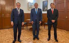 Ecanal's clientele mainly consist of large international firms with operations in mexico and some investment funds. 3spxogxucoyokm