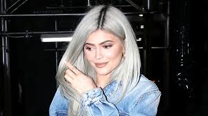 The fashion mogul is a firm believer in the power of embedding consumers in the product design process by routinely asking for style preferences over. Kylie Jenner S Look Alike Is Kardashian Cousin Natalie Zettel Photos Stylecaster