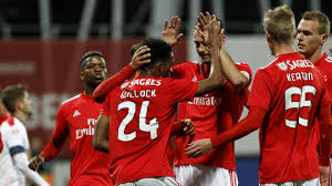 Oliveirense (1.) benfica b (3.) 846. Benfica B Oliveirense Direto Cronica Ii Liga 12 Jornada Sl Benfica