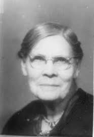 Lucy Albena (Gunn) Hyatt (1865-1955)