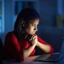 Online Betting Among Brazilian Women: From Entertainment to Financial Struggle