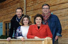 Schauspieler gestorben österreichische schauspieler deutsche schauspieler jugendfilm stummfilm berühmte menschen alte filme berühmte personen bewegte bilder. Die Neue Bergdoktor Staffel Schockverliebt In Der Schneelawine Kultur Stuttgarter Zeitung