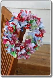 Schuy S Schones Fur Kinder Recyling 2012 Guckt Euch Das An Stoffreste Stoff Kranz Verwerten