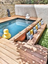 Mini Piscine Mini Piscine Tradgardsdesign In 2020 Gartenpools Schwimmbader Hinterhof Pool Im Garten