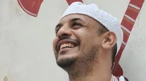 Rafael Brito apresenta experimento performativo "Ebó para o HIV"