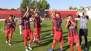 Defensores de belgrano is playing next match on 24 mar 2021 against boca juniors in copa argentina.when the match starts, you will be able to follow boca juniors v defensores de belgrano live score, standings, minute by minute updated live results and match statistics. Defensores De Belgrano Renovo Contratos Hasta Fin De Ano Tyc Sports