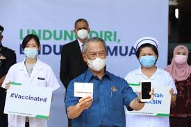 Pm malaysia berusia 92 tahun itu. Suntikan Dos Pertama Yab Perdana Menteri Malaysia Portal Rasmi Kementerian Sains Teknologi Dan Inovasi