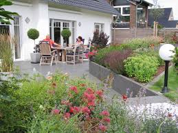 Terrassengestaltung Im Neu Angelegten Garten Terrassengestaltung Terassenideen Outdoor Dekorationen