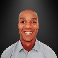 300+ perfiles de «Wade»