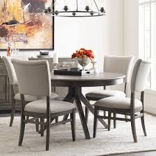 The absence of edges also adds a touch of softness to a room by disrupting the geometric layout, and is perfect for filling. Kincaid Furniture Cascade Round Dining Table Set With 4 Chairs Lindy S Furniture Company Dining 5 Piece Sets