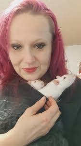 Donna Barto's Instagram, Twitter & Facebook