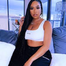 Simone is receiving a lot of backlash for sharing her preference in dating — and tory lanez has added to the commentary. B Simone Singer Wiki Bio Age Height Weight Boyfriend Family Career Net Worth Facts Starsgab