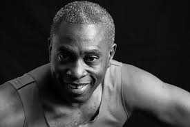 QH "MEN IN THE ARTS" SERIES