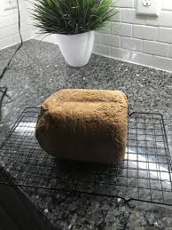 It also lets you choose from 3 crust shades, and bakes up to a 2lb loaf. Cuisinart Cbk 100 2 Pound Programmable Breadmaker Walmart Com Walmart Com