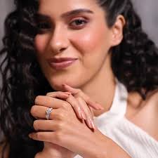 Shop Flora Clone Diamond Ring Online