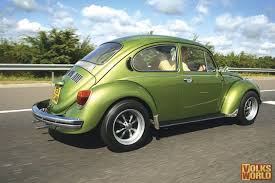 Here Are Some Wallpapers Of A Nice 1975 Vw 1303s From The Latest December Copy Of The Volksworld Magazine Pictu Vw Super Beetle Volkswagen Beetle Volkswagen