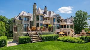 The name minnewashta derives from two words in the dakota language: Lake Minnetonka Mansion In Deephaven Known As Bella Vista Sells For 8 2m Galler Minneapolis St Paul Business Journal