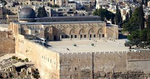 Al'aqsa mosque and dome of the rock, temple mount, jerusalem, israel. Al Aqsa Oder Tempelberg Der Ewige Kampf Um Jerusalems Heilige Statten Evangelische Stadtakademie Munchen