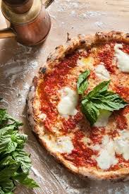 Associazione Verace Pizza Napoletana Naples Italy I D Love To Try Authentic Pizza Italian Recipes Grilled Pizza Delicious Pizza