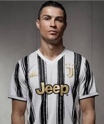 Es la diferencia entre los clubes. La Camiseta De La Juventus 2020 2021