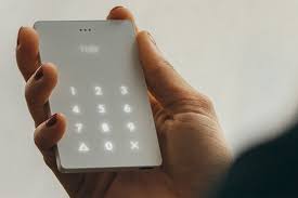 Would A Minimalist Phone Help You Break Your Smartphone Addiction Carley K