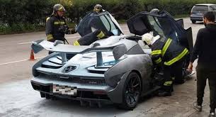 Mclaren Senna Catches Fire In Portugal Cause Remains Unknown Senna Mclaren Cars And Coffee