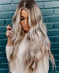 Spit to waist, luxurious curls, ability to create complex hairstyles: 35 Adorable And Super Hairstyles For Long Blonde Hair The Best Long Hairstyle And Haircut Ideas