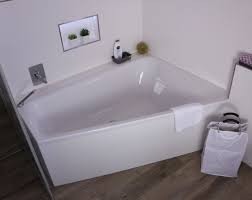 Badezimmer Mit Fliesen Im Holzdesign Www Franke Raumwert De Holzoptik Holzdesign Fliese Fliesen Badezimmer Bad B Landhaus Fliesen Badezimmer Holzoptik