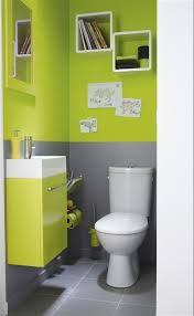 Amenagement Wc Tres Sympa Et Petits Trucs Utiles Decoration Toilettes Idee Salle De Bain Deco Wc