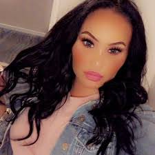 Gena Torres's Instagram, Twitter & Facebook