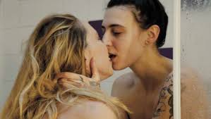 Choisissez parmi des contenus premium teresa ann savoy de la plus haute qualité. Salon Kitty Film Trailer Kritik