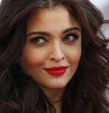 This is what the common people think when they see bollywood heroines. Welcome To Indian Bollywood Beauty Top 5 Beautiful Lips Of Bollywood Actresses
