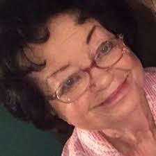 Lesa Fields's Instagram, Twitter & Facebook