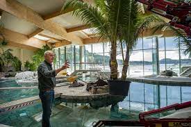 Terhills resort in belgië, met supermooi infinity zwembad! Jean Redt Bomen In Regenwoud En Geeft Ze Nieuwe Thuis In Zwe Het Belang Van Limburg Mobile