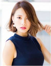 Having short hairs does not mean compromising with your style quotient, rather having the right short hairstyle can add immensely to your overall appearance and personality. Korean Short Hairstyles