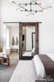 Bright, white bathrooms are classic because the clean color opens up small spaces and makes larger master baths feel fresh and inviting. 15 Off Sitewide Use Code Summer2017 Get Your Favorite Rustic Styles At Your Favorite Prices S Moderne Einrichtung Schlafzimmer Dekor Ideen Innenarchitektur