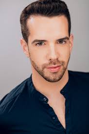 Michael Mcilwee's Instagram, Twitter & Facebook