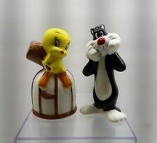 Tweety Bird Salt And Pepper Shakers Vintage Salt And Pepper Shakers Sylvester Tweety Bird Looney Tunes Birdcage Bird Cage Holiday Decor Novelty Christmas