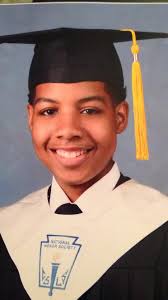 Southwind High salutatorian Maliq Brewster conquers life's toughtest  obstabcle