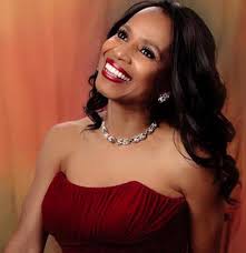 Holmberg Arts Leadership Institute-Tekelia Kelly